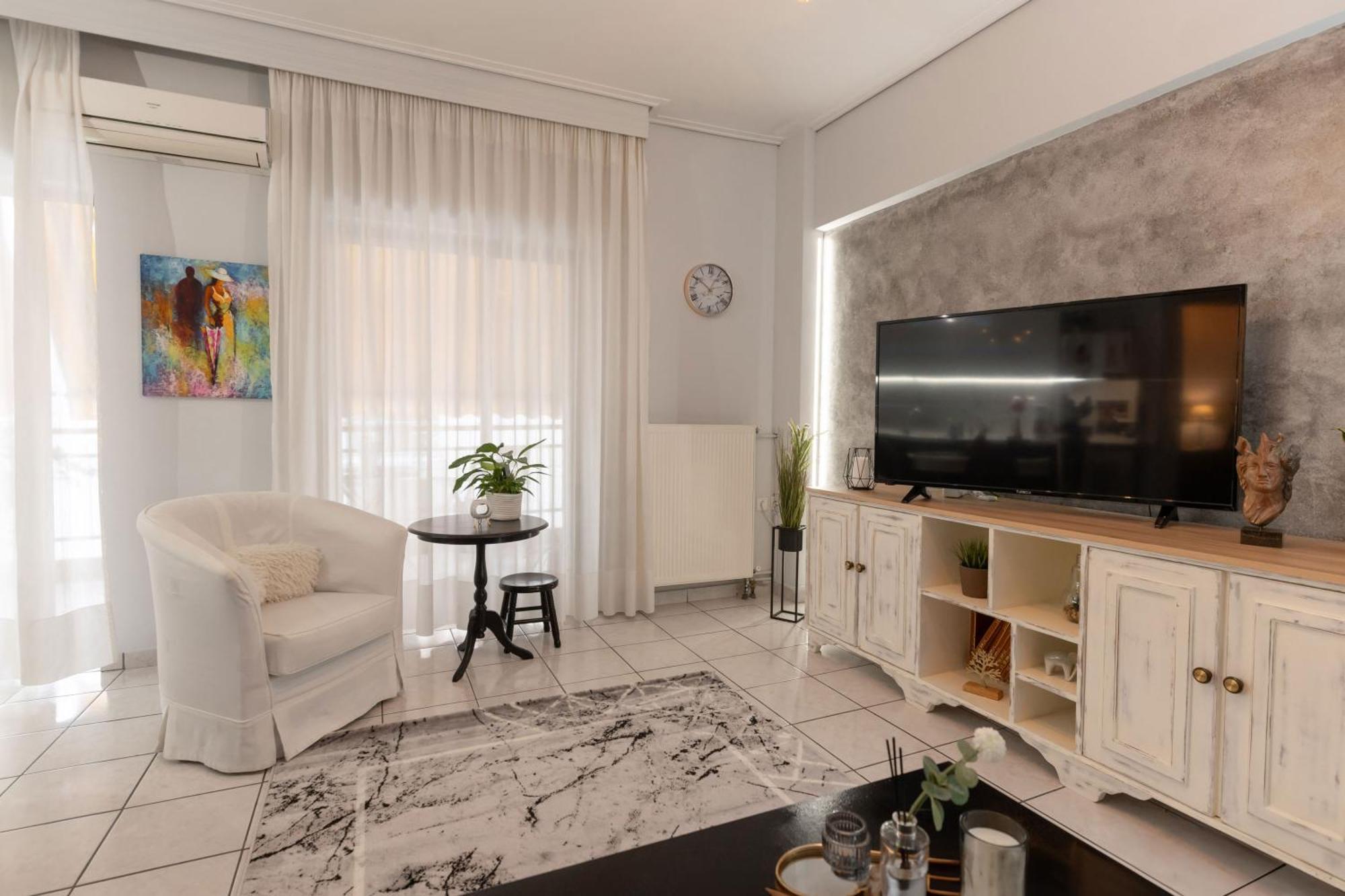 Unique Central Apartment Larissa Luaran gambar