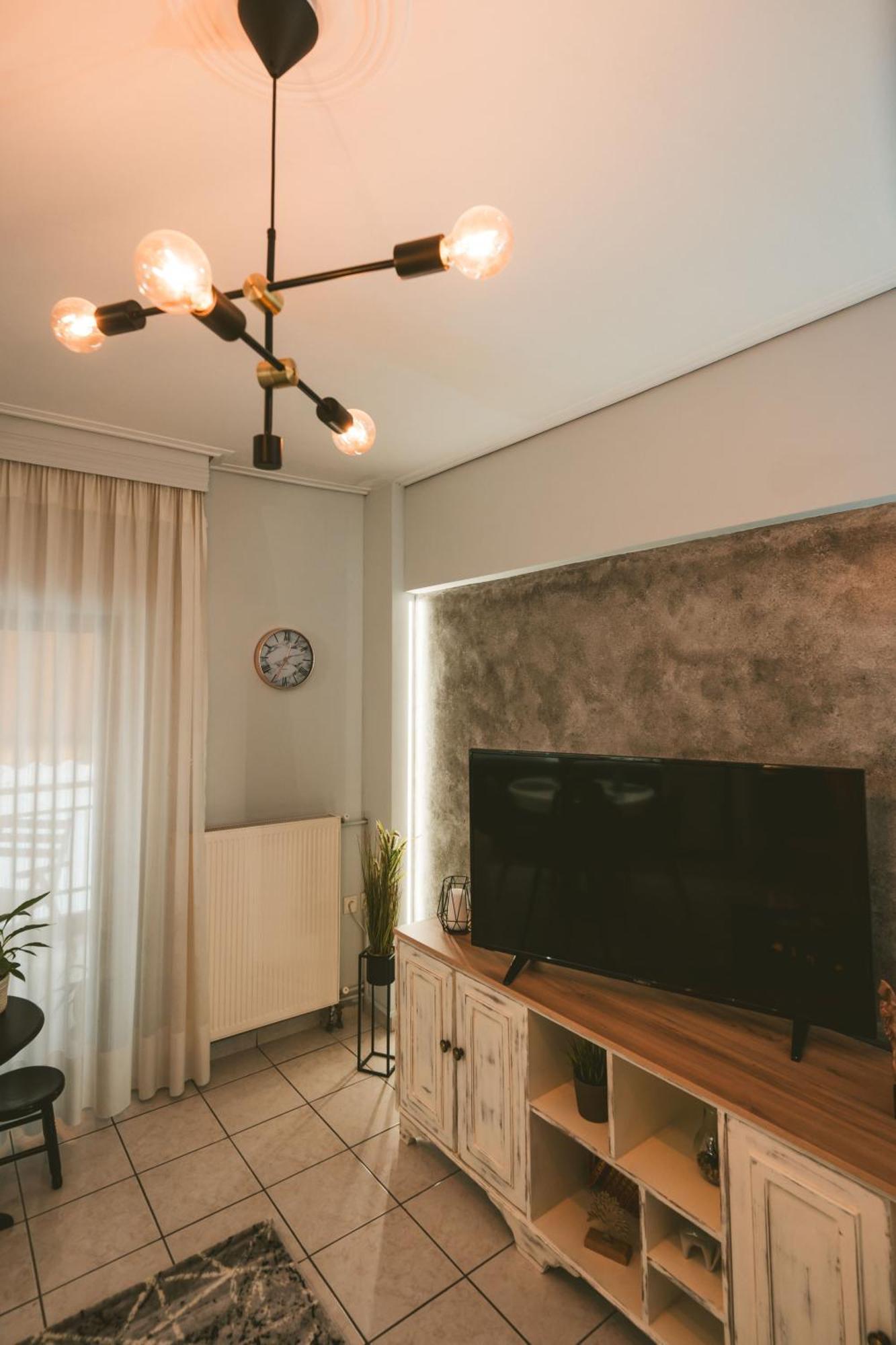 Unique Central Apartment Larissa Luaran gambar