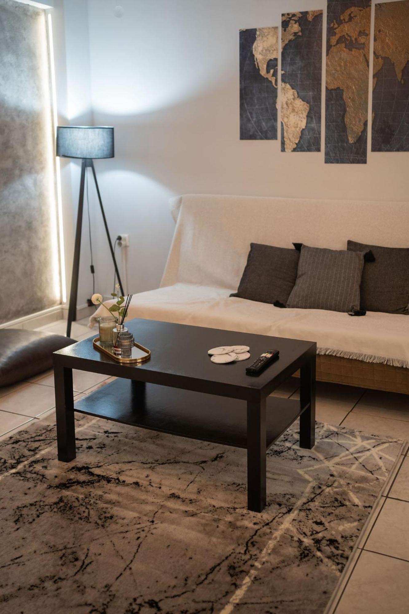 Unique Central Apartment Larissa Luaran gambar